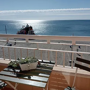 Primera Linea De Playa A 10 Min Estepona San Luis de Sabinillas