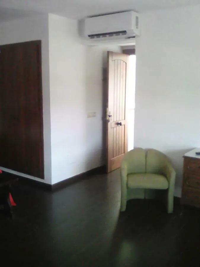 Hotel Restaurante La Mecedora San Luis de Sabinillas Πανσιόν
